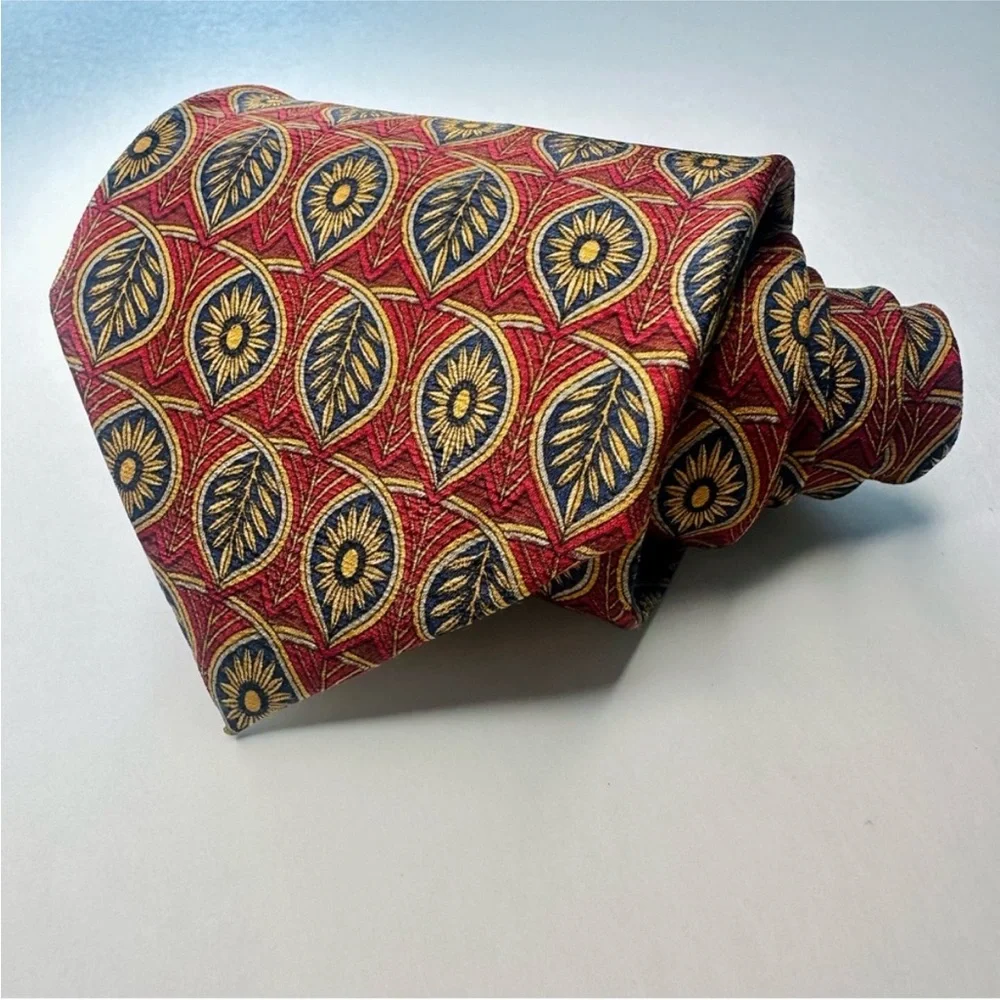 VALENTINO CRAVATTE Italian Silk Red & Blue Gold Leaf Pattern Classic Tie, 3.75”